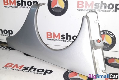 Ресничка правой фары mercedes W210 - купить Аксае