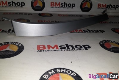 Ресничка правой фары Mercedes ML W163 - купить Аксае