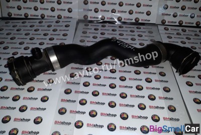 Патрубок радиатора верхний бмв E39 из Японии