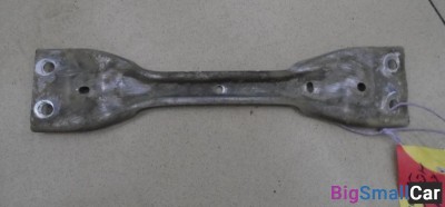 Кронштейн глушителя от Volkswagen Jetta 5 2005-2011 - купить Аксае