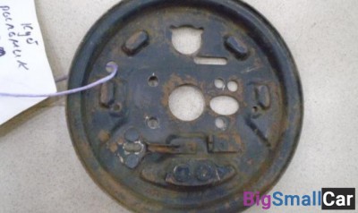 Пыльник тормозного диска задний левый от Nissan Cube Z10 1998-2002 - купить Аксае