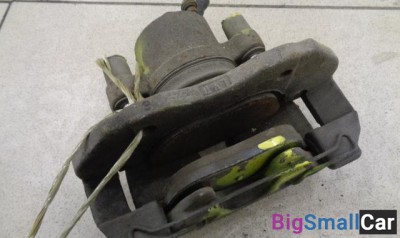 Суппорт передний правый от Volvo S40 2004-2012 - купить Аксае