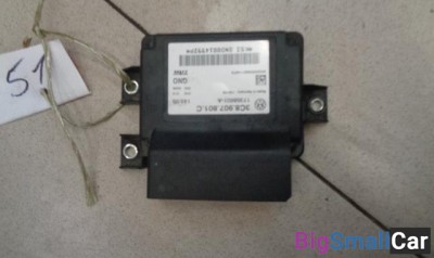 Блок управления парктроником от Volkswagen Passat B6 2005-2010 - купить Аксае