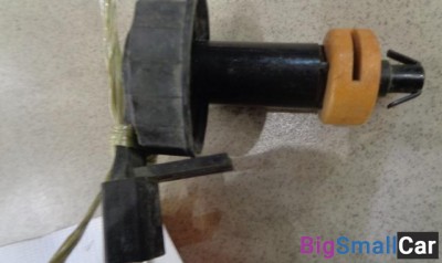 Крышка бачка тормозной жидкости от Skoda Octavia A5 2004-2013 - купить Аксае