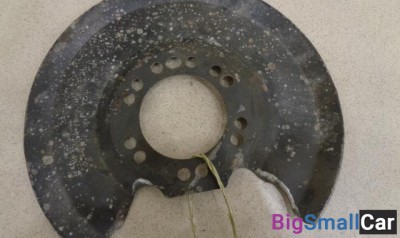 Пыльник тормозного диска задний правый от Jaguar X-TYPE 2001-2009 - купить Аксае