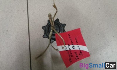 Болт крепления запасного колеса от Volkswagen Pointer 2004-2006 - купить Аксае