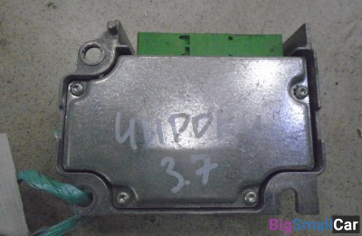 Блок управления AIR BAG от Jeep Cherokee KJ 2001-2007 - купить Аксае