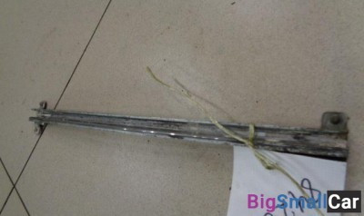 Направляющая стекла двери передней правой от Mercedes-Benz E-Klass W210 1995-2002 - купить Аксае