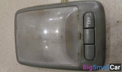 Плафон салонный центральный от Hyundai Sonata 3 Y3 1993-1998 - купить Аксае