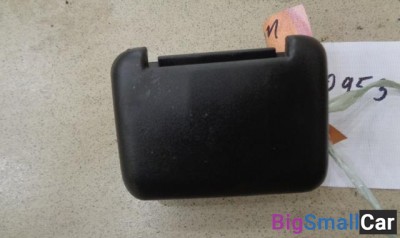 Пепельница в заднюю правую дверь от Cadillac SRX 2003-2009 - купить Аксае