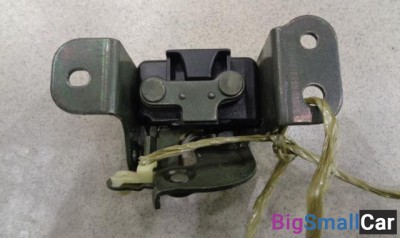 Замок стекла двери багажника от Hyundai Santa Fe Classic SM 2000-2012 - купить Аксае