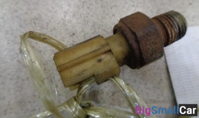 Датчик давления масла ДВС от Ford Explorer U152 2001-2005