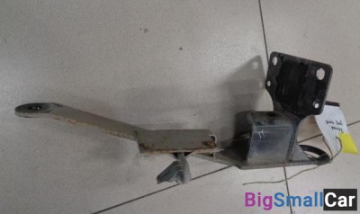 Кронштейн усилителя заднего бампера правый от Land Rover Range Rover 3 2002-2012 - купить Аксае