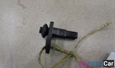 Выключатель концевой от Hyundai Santa Fe Classic SM 2000-2012