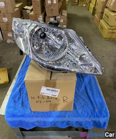 Фара правая Хонда Фит Ария Honda Fit Aria - купить Аксае