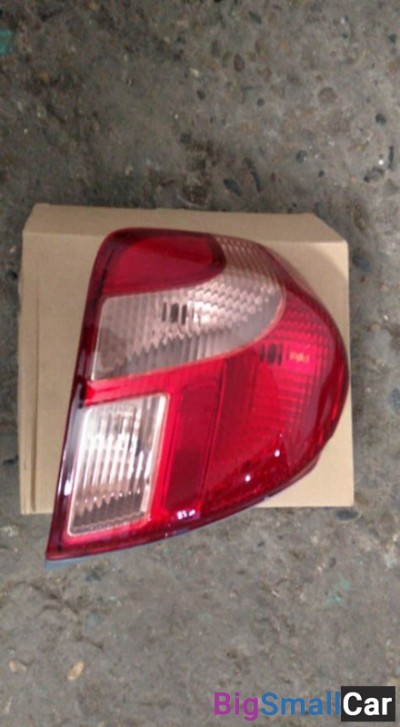 Фонарь задний левый Toyota platz - купить Аксае