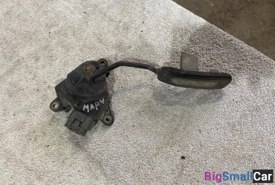 Педаль газа Nissan March