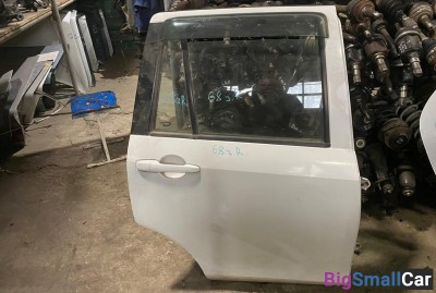 Дверь задняя правая Mazda Demio