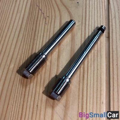 Болт суппорта ZETA D58-33-202 CRF250/450/DRZ400SM