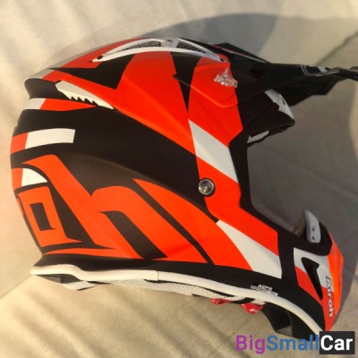 Шлем AIROH Aviator ACE orange/black XL AVA