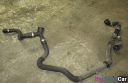 Патрубок возвратный от расширительного бачка (17 Система охлаждения) 17127519258 - купить Аксае