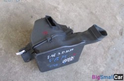 Корпус воздушного фильтра м54 3.0 (13 Подготовка и регулир. рабочей смеси) 13717501975