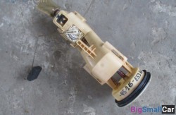 Датчик уровня топлива прав. (16 Система подачи топлива) 16116755043 Датчик уровня топлива прав. (16 Система подачи топлива) 16116755043