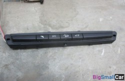 Блок управления в центральной консоли (61 Общее э/оборудование автомобиля) 61316972780 - купить Аксае