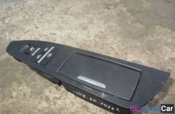 Кнопка стеклоподъемников задн. (61 Общее э/оборудование автомобиля) 613193521831 - купить Аксае