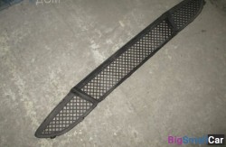 Решетка бампера перед. (61 Общее э/оборудование автомобиля) 51117118161