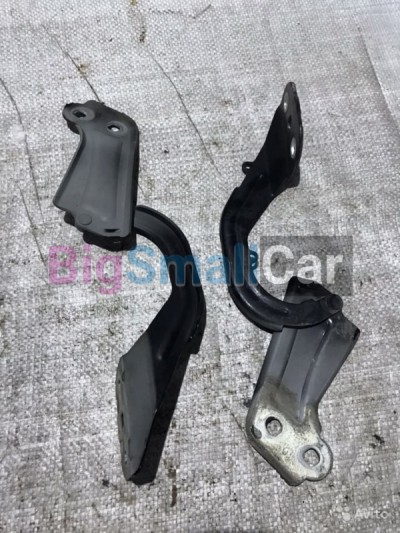 Петли капота Ford Focus 3 Петли капота Ford Focus 3