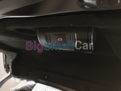 Автоматический доводчик багажника на Зоти